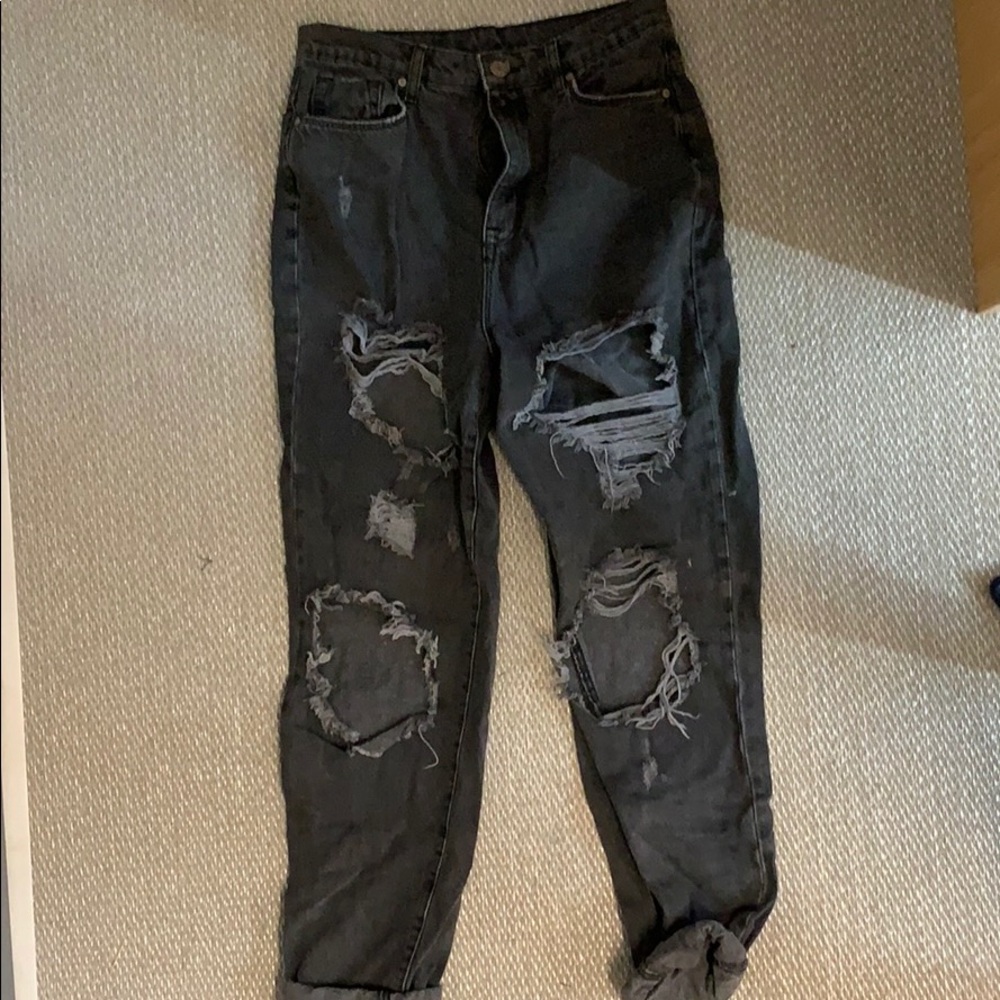 Ripped Boyfriend Jeans